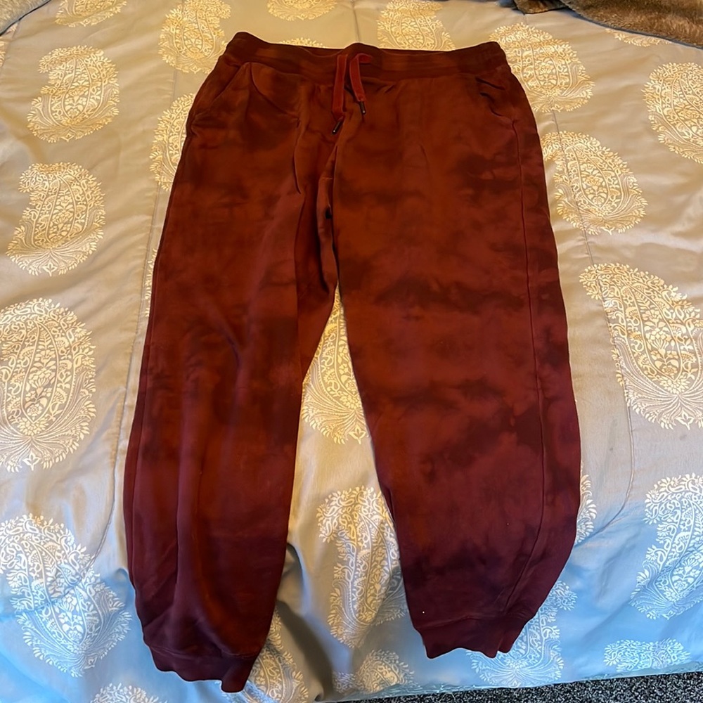 Maroon tie dye joggers